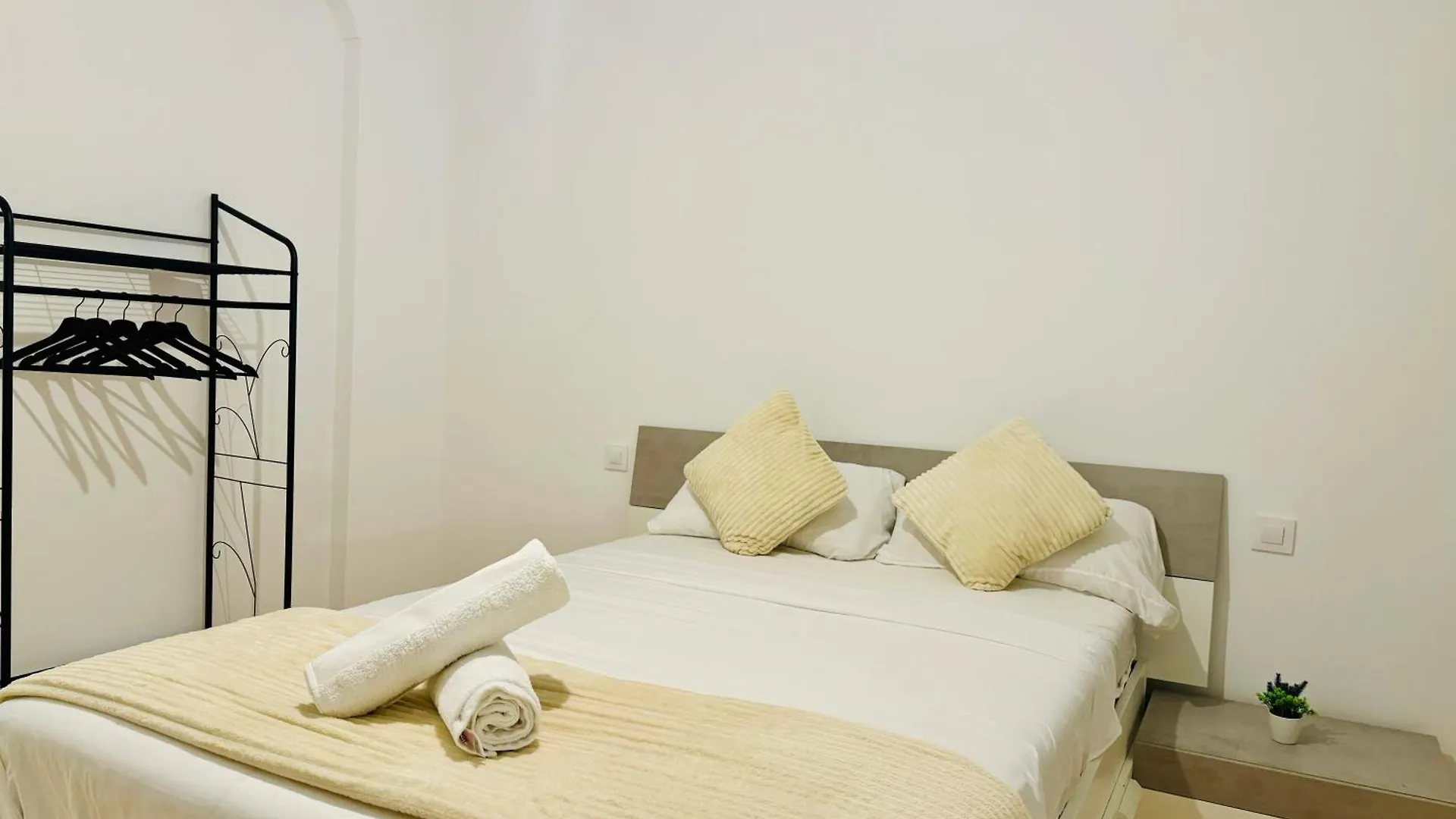 Pisos Baraja Gl Apartment Madrid